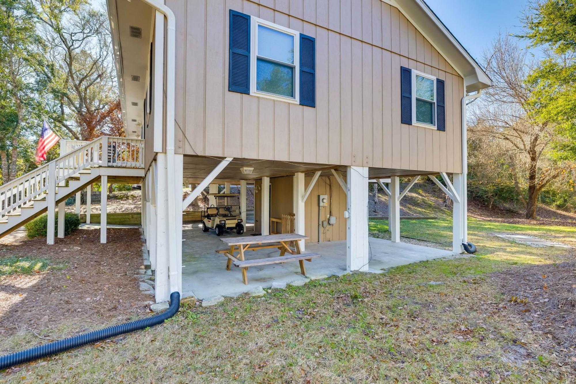 Lovely Emerald Isle Home, Walk To Beach! 外观 照片
